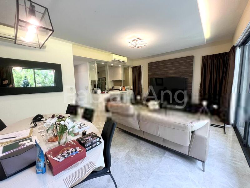 5 Bed Cluster House (Landed) for Sale in  Palm Isles - Image 8